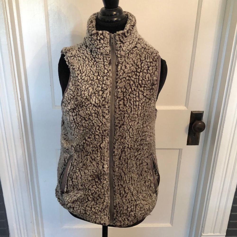 Fleece vest
